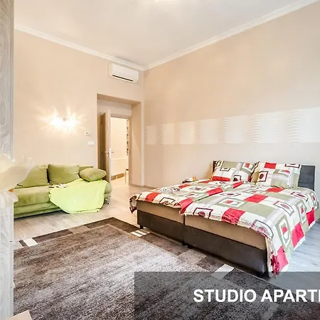 Bpr Corvin Cozy Budapest