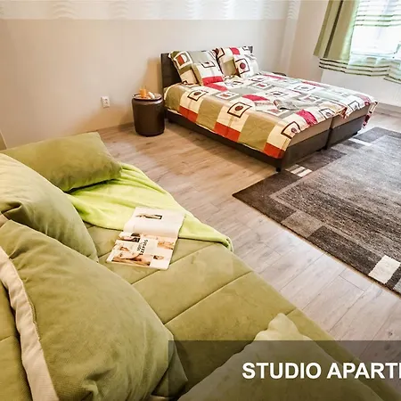 Bpr Corvin Cozy Apartment