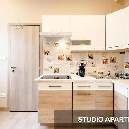 Bpr Corvin Cozy Budapest