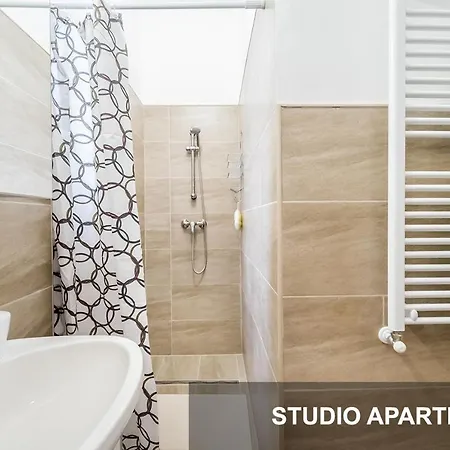 Bpr Corvin Cozy Appartement *